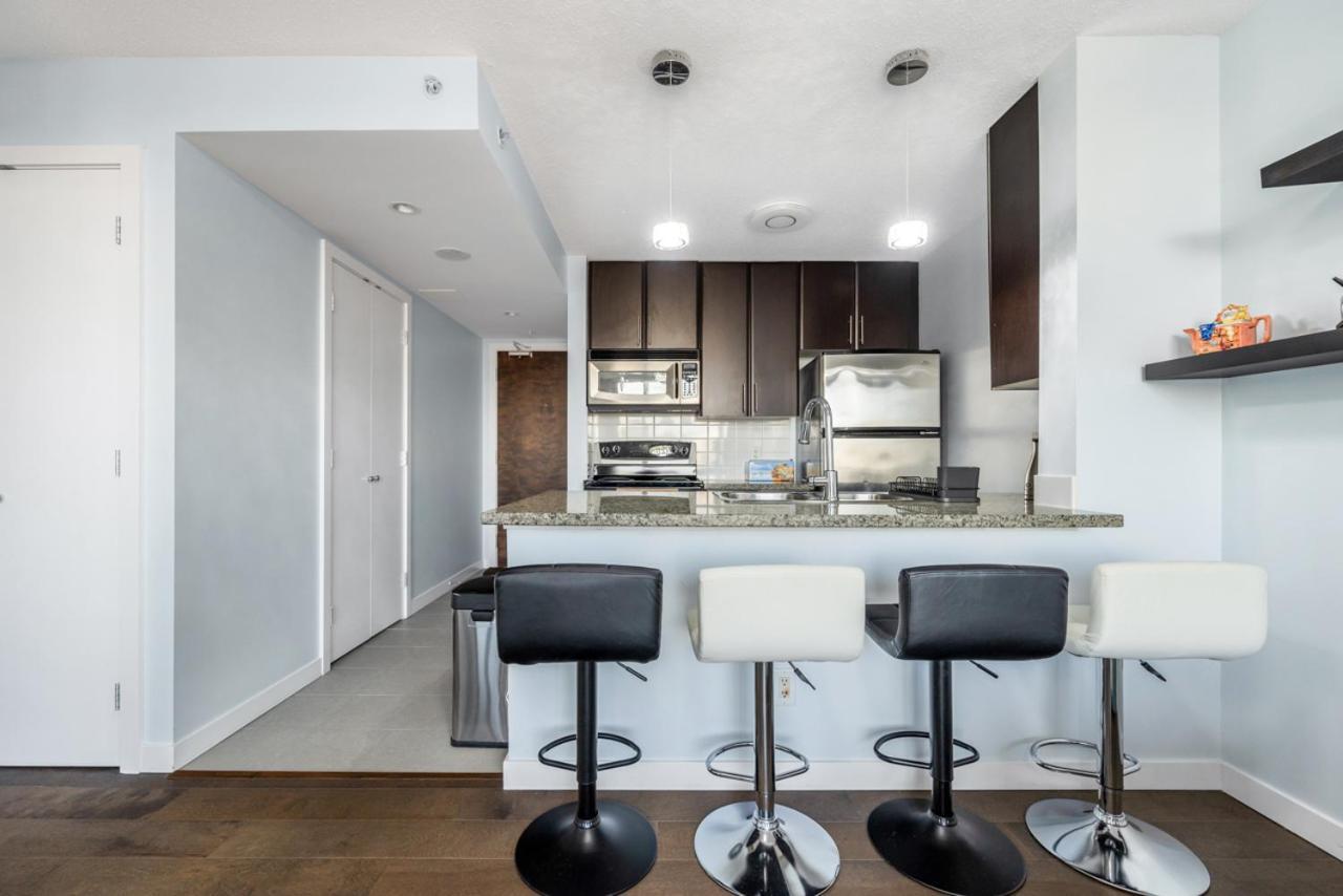 Downtown 1 Bedroom Water View Condo Vancouver Exterior foto